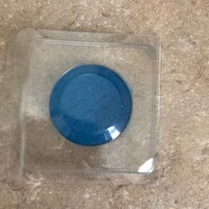 Younique moodstruck pressed shadow